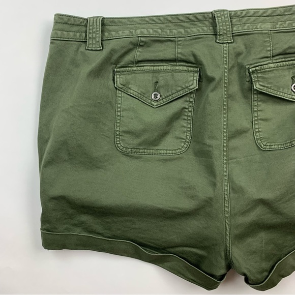 Torrid Military Stretch Twill Shorts Sz 24 - Picture 6 of 10